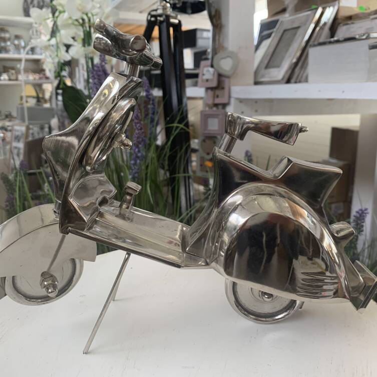 Skuter Vespa